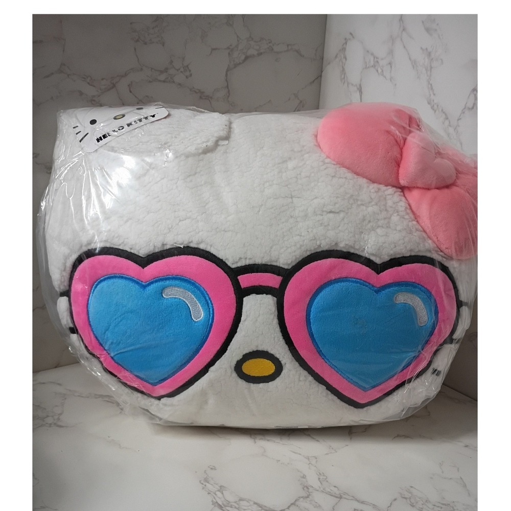 SANRIO Hello Kitty Pink Bow and Heart Sunglasses Sherpa Pillow - NWT - Picture 1 of 6